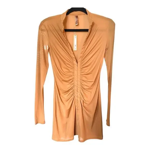 metallic fitted dress Poly USA 9682 Metallic Fitted Strapless Slit Gown